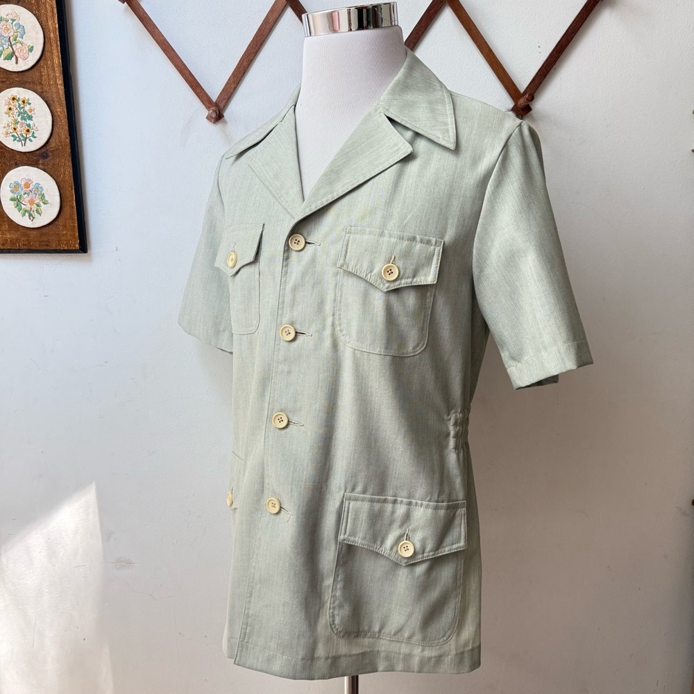 Retro Sage Green 4 Pocket Safari Button-Up Shirt - Picture 9 of 13